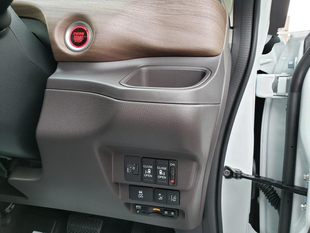 登録済未使用車 衝突軽減ブレーキ ナビスペ アダプティブクルコン 両側電動スライド ETC オートエアコン 前後誤発進抑制機能 車線逸脱抑制機能 先行車発進通知(6枚目)