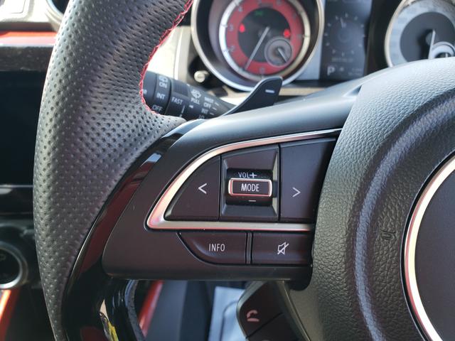 スイフトスポーツ ベースグレード デュアルセンサーブレーキサポート ブラインドスポットモニター アダプティブクルーズコントロール シートヒーター 保証書 スマートキー トノカバー フロアマット LEDヘッドライト スペアキー(20枚目)