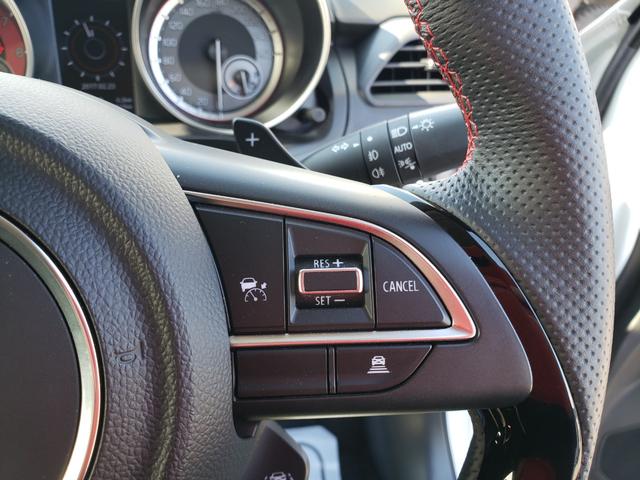 スイフトスポーツ ベースグレード デュアルセンサーブレーキサポート ブラインドスポットモニター アダプティブクルーズコントロール シートヒーター 保証書 スマートキー トノカバー フロアマット LEDヘッドライト スペアキー(21枚目)