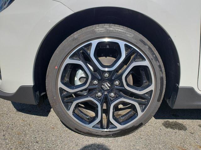 スイフトスポーツ ベースグレード デュアルセンサーブレーキサポート ブラインドスポットモニター アダプティブクルーズコントロール シートヒーター 保証書 スマートキー トノカバー フロアマット LEDヘッドライト スペアキー(60枚目)