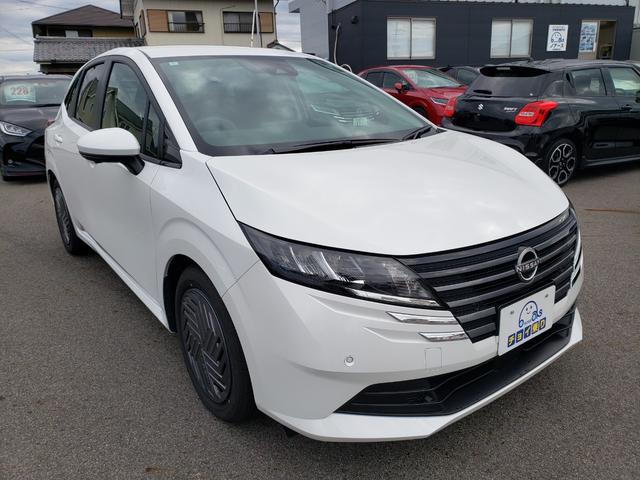 ノート X プロパイロット アラウンドビューモニター 9インチメーカーナビ インテリジェントルームミラー ETC2.0 置くだけ充電 クリアランスソナー フルオートエアコン(4枚目)