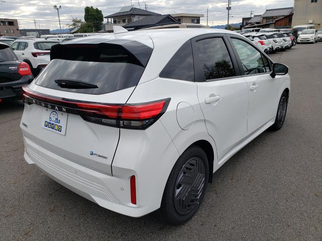 ノート X プロパイロット アラウンドビューモニター 9インチメーカーナビ インテリジェントルームミラー ETC2.0 置くだけ充電 クリアランスソナー フルオートエアコン(7枚目)