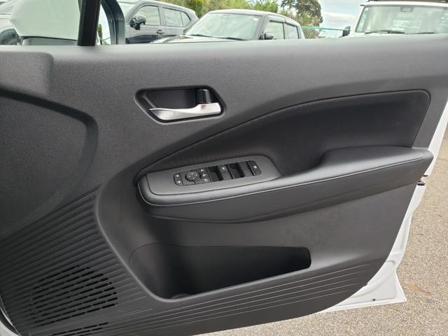 ノート X プロパイロット アラウンドビューモニター 9インチメーカーナビ インテリジェントルームミラー ETC2.0 置くだけ充電 クリアランスソナー フルオートエアコン(18枚目)