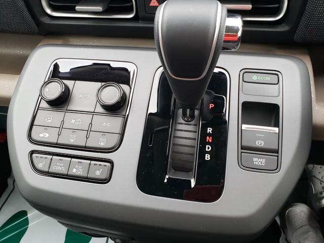 フリード ｅ：ＨＥＶエアー　ＥＸ　登録済未使用車　純正フルセグナビ　バックカメラ　アダプティブクルーズコントロール　後席エアコン　ＬＥＤヘッドライト　クリアランスソナー　シートヒーター　電動パーキング　純正アルミホイール（28枚目）