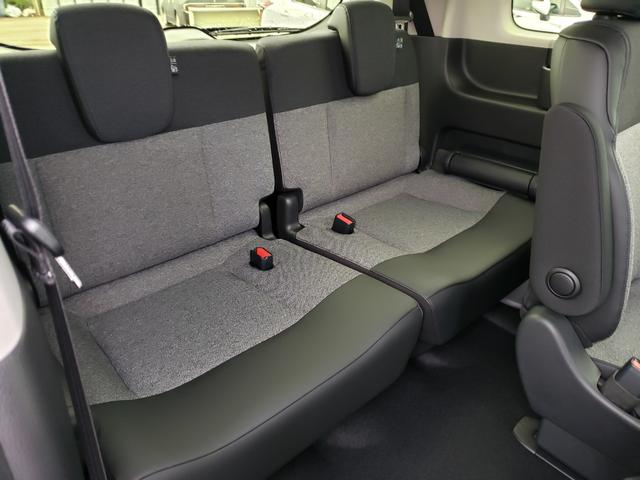 フリード ｅ：ＨＥＶエアー　ＥＸ　登録済未使用車　純正フルセグナビ　バックカメラ　アダプティブクルーズコントロール　後席エアコン　ＬＥＤヘッドライト　クリアランスソナー　シートヒーター　電動パーキング　純正アルミホイール（32枚目）