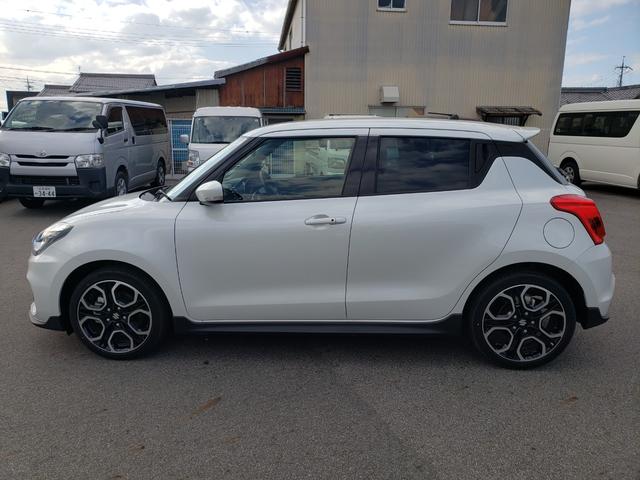 スイフトスポーツ ベースグレード 登録済未使用車 LEDヘッドライト LEDフォグ 電動格納ミラ― プッシュスタート MTモード セーフティーセンス シートヒーター オートエアコン オートライト 純正17インチアルミホイール キーレス(11枚目)