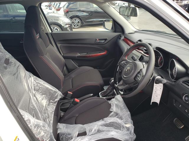 スイフトスポーツ ベースグレード 登録済未使用車 LEDヘッドライト LEDフォグ 電動格納ミラ― プッシュスタート MTモード セーフティーセンス シートヒーター オートエアコン オートライト 純正17インチアルミホイール キーレス(30枚目)