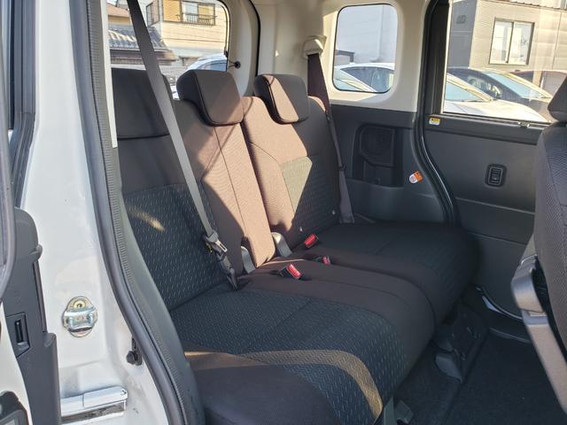 ルーミー カスタムＧ－Ｔ　純正９インチナビ　フルセグテレビ　バックカメラ　コンフォートパッケージ　ＬＥＤヘッドライト　両側パワースライドドア　純正アルミホイール　アダプティブクルーズコントロール　サンシェード　スマートキー（21枚目）