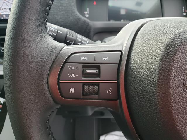 フリード e:HEVエアー EX 登録済未使用車 ホンダ9インチコネクトナビ バックカメラ ホンダセンシング 純正15インチアルミホイール ブラインドスポットモニター シートヒーター サーキュレーター 3列シート オートエアコン(19枚目)