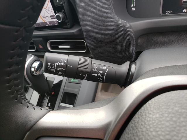 フリード e:HEVエアー EX 登録済未使用車 ホンダ9インチコネクトナビ バックカメラ ホンダセンシング 純正15インチアルミホイール ブラインドスポットモニター シートヒーター サーキュレーター 3列シート オートエアコン(21枚目)