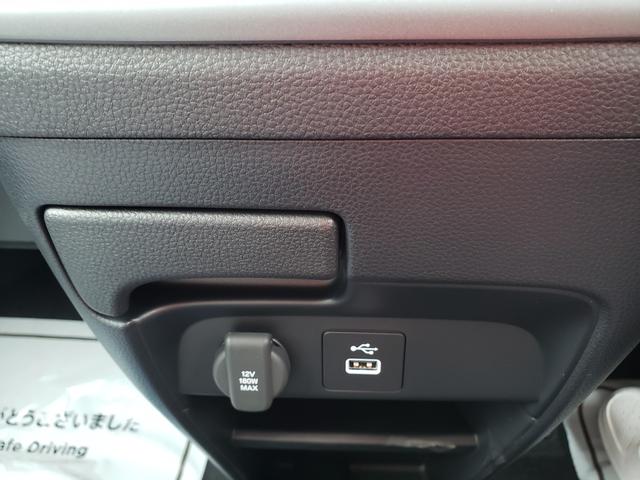 フリード e:HEVエアー EX 登録済未使用車 ホンダ9インチコネクトナビ バックカメラ ホンダセンシング 純正15インチアルミホイール ブラインドスポットモニター シートヒーター サーキュレーター 3列シート オートエアコン(27枚目)