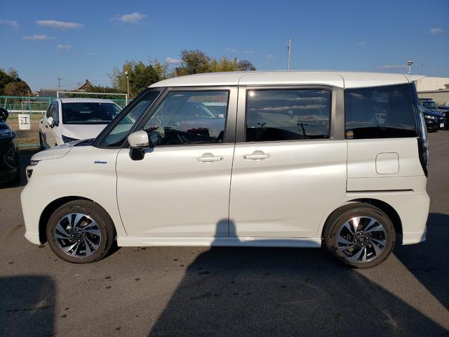 ソリオバンディット ハイブリッドＭＶ　登録済未使用車　セーフティーサポート　純正９インチメーカーナビ　全方位モニター　両側パワースライドドア　シートヒーター　ＬＥＤヘッドライト・フォグ　純正１５インチアルミホイール　オートエアコン（8枚目）