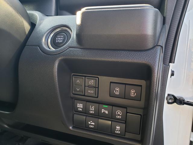 ソリオバンディット ハイブリッドＭＶ　登録済未使用車　セーフティーサポート　純正９インチメーカーナビ　全方位モニター　両側パワースライドドア　シートヒーター　ＬＥＤヘッドライト・フォグ　純正１５インチアルミホイール　オートエアコン（15枚目）