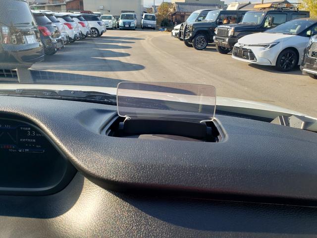 ソリオバンディット ハイブリッドＭＶ　登録済未使用車　セーフティーサポート　純正９インチメーカーナビ　全方位モニター　両側パワースライドドア　シートヒーター　ＬＥＤヘッドライト・フォグ　純正１５インチアルミホイール　オートエアコン（18枚目）