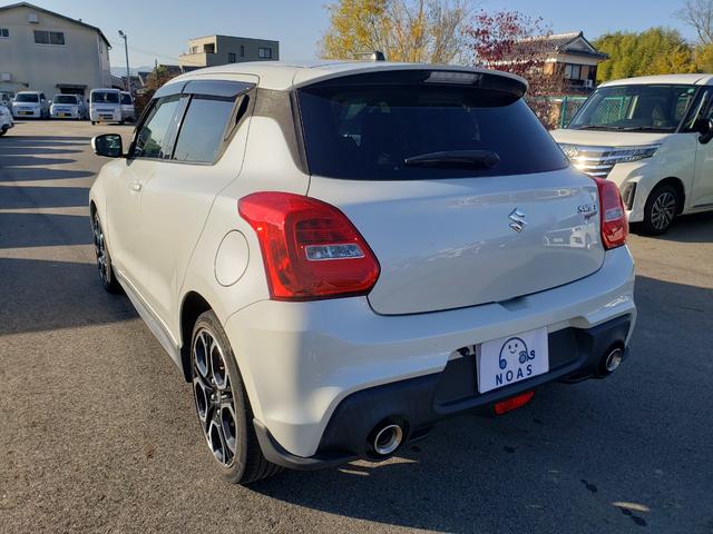 スイフトスポーツ ベースグレード セーフティサポート 7インチナビ バックカメラ ETC ドラレコ 純正17インチアルミホイール LEDヘッドライト LEDフォグ シートヒーター フロアマット ドアバイザー 電動格納 オートエアコン(8枚目)