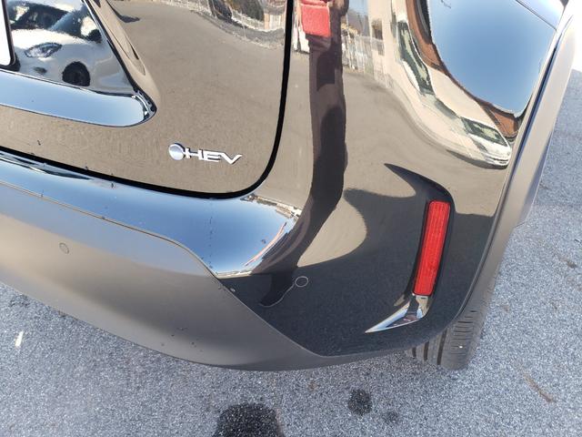 ヤリスクロス ハイブリッドＺ　登録済未使用車　純正９インチディスプレイオーディオ　セーフティーセンス　ＬＥＤヘッドライト　ＬＥＤフォグ　ブラインドスポットモニター　純正１８インチアルミ　ＥＴＣ２．０　シートヒーター　電動格納（33枚目）