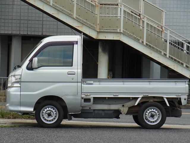 ハイゼットトラック ＥＸＴ　ローレンジ付４ＷＤ　５ＭＴ　リアデフロック　パワーウィンドウ　タイミングベルト交換済（5枚目）