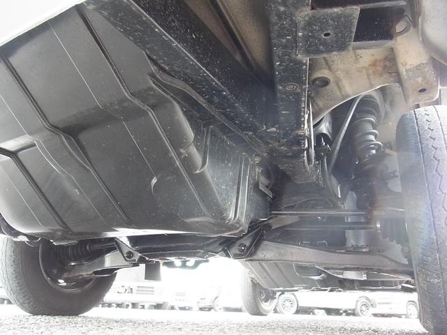 サンバートラック ＴＣ　４ＷＤ　エクストラロー付５ＭＴ（15枚目）