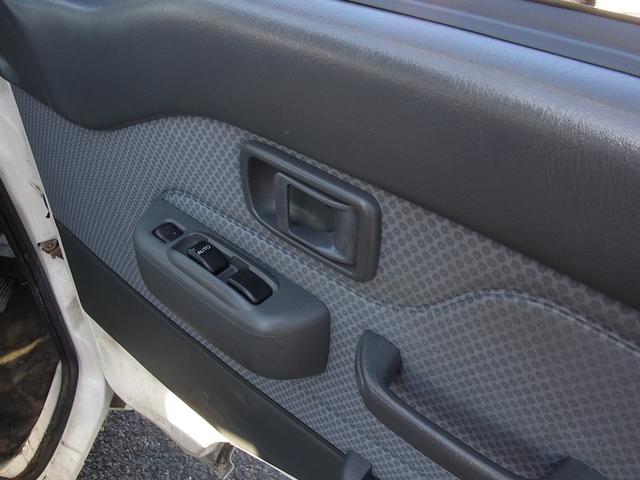 ハイゼットトラック ジャンボ　４ＷＤ　５ＭＴ　リアデフロック　オープンカントリーＲ／Ｔ　パワーウィンドウ　キーレス　タイミングチェーン（17枚目）