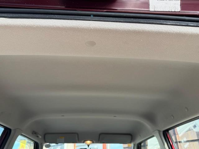 アルト EII MT ワンセグTV キーレスエントリーシステム パワステ パワーウィンドー 運転席エアバック 助手席エアバック マニュアルエアコン(16枚目)