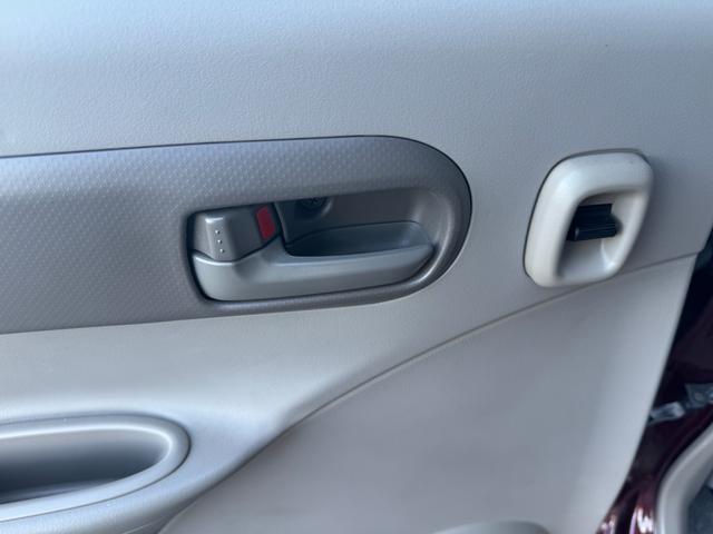 アルト EII MT ワンセグTV キーレスエントリーシステム パワステ パワーウィンドー 運転席エアバック 助手席エアバック マニュアルエアコン(25枚目)