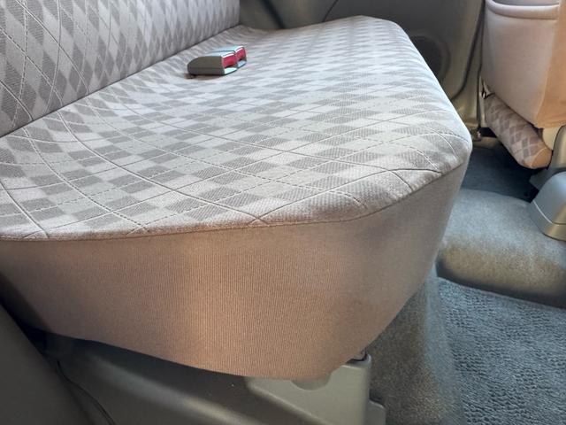 アルト EII MT ワンセグTV キーレスエントリーシステム パワステ パワーウィンドー 運転席エアバック 助手席エアバック マニュアルエアコン(37枚目)