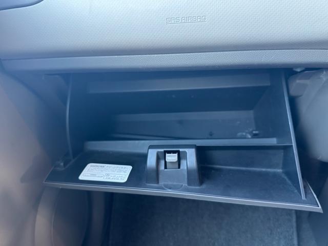 アルト EII MT ワンセグTV キーレスエントリーシステム パワステ パワーウィンドー 運転席エアバック 助手席エアバック マニュアルエアコン(51枚目)