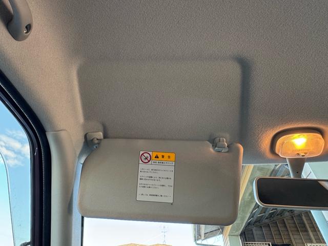 アルト EII MT ワンセグTV キーレスエントリーシステム パワステ パワーウィンドー 運転席エアバック 助手席エアバック マニュアルエアコン(55枚目)