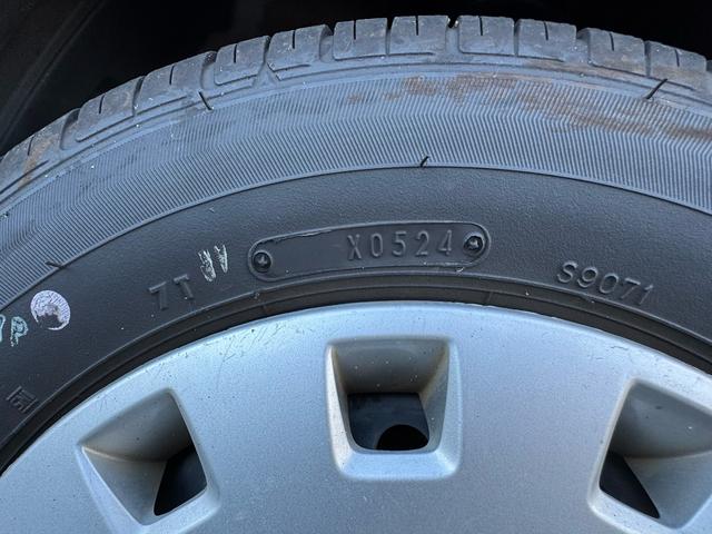 アルト EII MT ワンセグTV キーレスエントリーシステム パワステ パワーウィンドー 運転席エアバック 助手席エアバック マニュアルエアコン(59枚目)