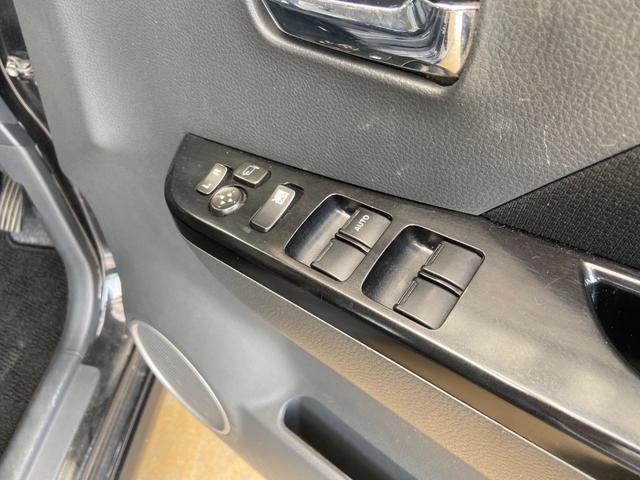 ワゴンＲスティングレー Ｘ　ＣＶＴ　ＳＤナビ　フルセグ　ＥＴＣ　プッシュスタート　電動格納ミラー　ディスチャージヘッドライト　フォグランプ　アルミホイール（18枚目）
