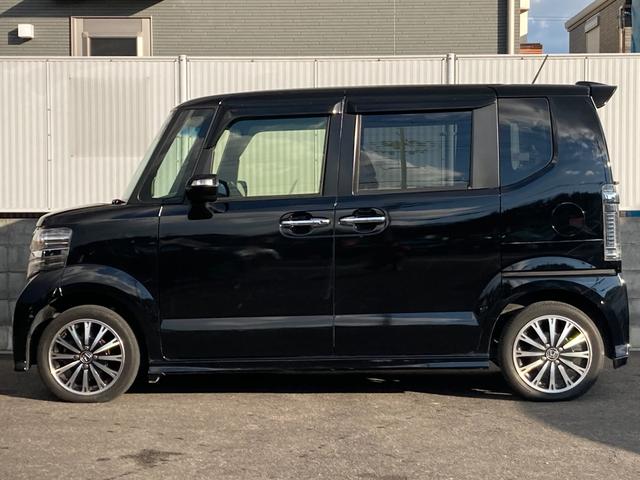 G・Lパッケージ ターボ車・純正SDナビ・フルセグTV・バックカメラ・BTオーディオ・革巻きハンドル・パドルシフト・クルーズコントロール・両側パワスラ・HIDヘッド・シートバックテーブル・スライドリアシート(4枚目)
