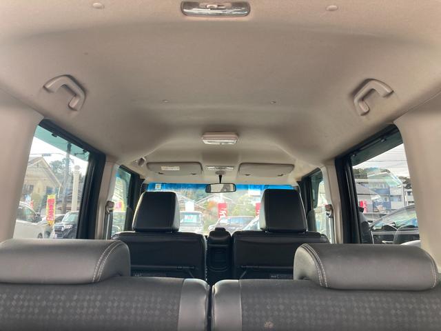 G・Lパッケージ ターボ車・純正SDナビ・フルセグTV・バックカメラ・BTオーディオ・革巻きハンドル・パドルシフト・クルーズコントロール・両側パワスラ・HIDヘッド・シートバックテーブル・スライドリアシート(15枚目)