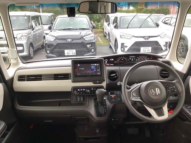 Ｎ－ＢＯＸ Ｌ　ＨｏｎｄａＳＥＮＳＩＮＧ　社外ディスプレイ　Ｂカメラ　電子パーキング　アダプティブクルーズコントロール　左パワースライドドア　アイドリングストップ（5枚目）