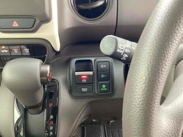 Ｎ－ＢＯＸ Ｌ　ＨｏｎｄａＳＥＮＳＩＮＧ　社外ディスプレイ　Ｂカメラ　電子パーキング　アダプティブクルーズコントロール　左パワースライドドア　アイドリングストップ（10枚目）
