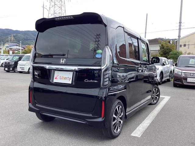 Ｎ－ＢＯＸカスタム Ｇ・Ｌホンダセンシング　ＥＴＣ　バックカメラ　両側電動スライドドア　ナビ　ＴＶ　クリアランスソナー　オートクルーズコントロール　レーンアシスト　衝突被害軽減システム　オートライト　ＬＥＤヘッドランプ（17枚目）
