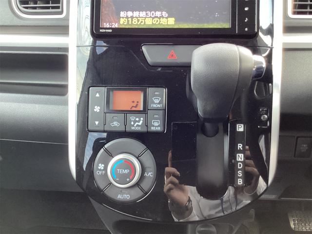 シフトレバー。ぜひ一度お客様の目で確認してください。