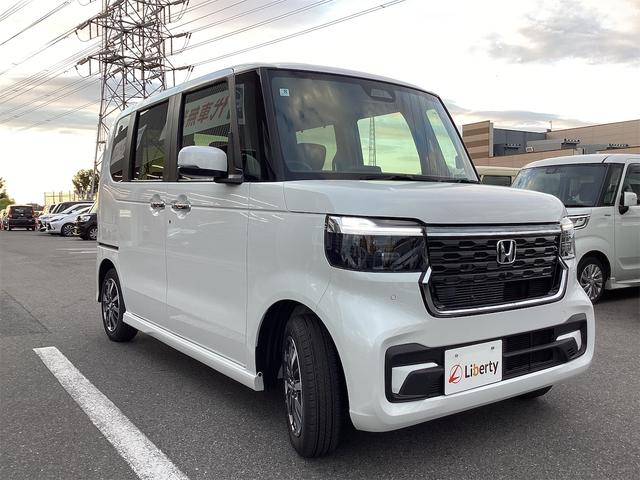 N-BOXカスタム ベースグレード バックカメラ 両側電動スライドドア クリアランスソナー オートクルーズコントロール レーンアシスト 衝突被害軽減システム オートライト LEDヘッドランプ スマートキー アイドリングストップ(17枚目)