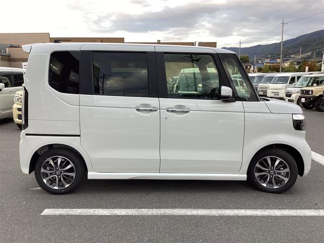 N-BOXカスタム ベースグレード バックカメラ 両側電動スライドドア クリアランスソナー オートクルーズコントロール レーンアシスト 衝突被害軽減システム オートライト LEDヘッドランプ スマートキー アイドリングストップ(18枚目)
