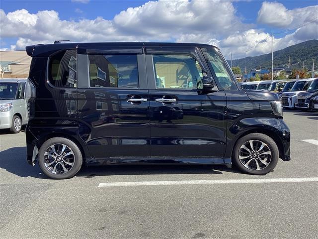 N-BOXカスタム G・Lホンダセンシング 衝突軽減B 純正8インチナビ Bluetooth対応 Bカメラ ETC 左パワースライドドア アダプティブクルーズコントロール LEDヘッドライト フォグライト スマートキー アイドリングストップ(17枚目)