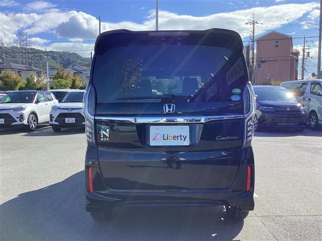 N-BOXカスタム G・Lホンダセンシング 衝突軽減B 純正8インチナビ Bluetooth対応 Bカメラ ETC 左パワースライドドア アダプティブクルーズコントロール LEDヘッドライト フォグライト スマートキー アイドリングストップ(20枚目)