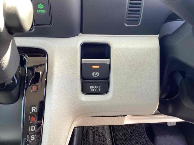 N-BOX ベースグレード HondaSENSING 純正8インチナビ Bluetooth対応 Bカメラ アダプティブクルーズコントロール 電子パーキング 左パワースライドドア LEDヘッドライト スマートキー プッシュスタート(12枚目)
