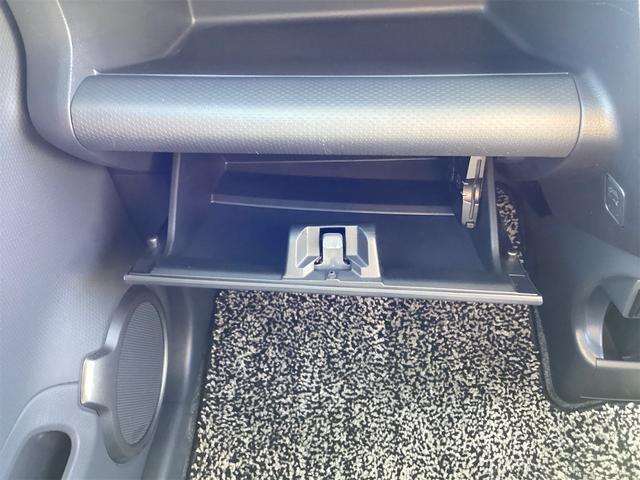 ハスラー Ｊスタイル　ＥＴＣ　衝突被害軽減システム　オートライト　ＨＩＤ　スマートキー　アイドリングストップ　電動格納ミラー　シートヒーター　ベンチシート　ＣＶＴ　盗難防止システム　ＡＢＳ　ＥＳＣ　ＣＤ　ＵＳＢ（14枚目）