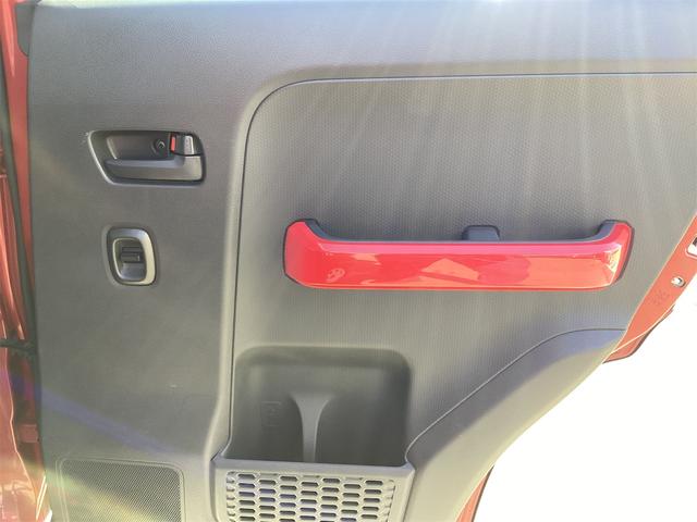 ハスラー Ｊスタイル　ＥＴＣ　衝突被害軽減システム　オートライト　ＨＩＤ　スマートキー　アイドリングストップ　電動格納ミラー　シートヒーター　ベンチシート　ＣＶＴ　盗難防止システム　ＡＢＳ　ＥＳＣ　ＣＤ　ＵＳＢ（25枚目）