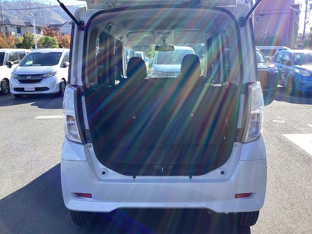 デイズルークス ハイウェイスター　ターボ　全周囲カメラ　両側電動スライドドア　衝突被害軽減システム　ＨＩＤ　スマートキー　アイドリングストップ　電動格納ミラー　ベンチシート　ＣＶＴ　盗難防止システム　ＡＢＳ　ＥＳＣ（21枚目）