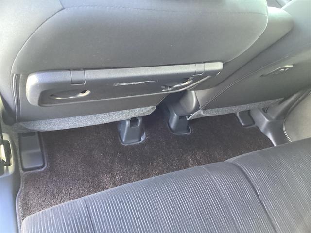 デイズルークス ハイウェイスター　ターボ　全周囲カメラ　両側電動スライドドア　衝突被害軽減システム　ＨＩＤ　スマートキー　アイドリングストップ　電動格納ミラー　ベンチシート　ＣＶＴ　盗難防止システム　ＡＢＳ　ＥＳＣ（27枚目）