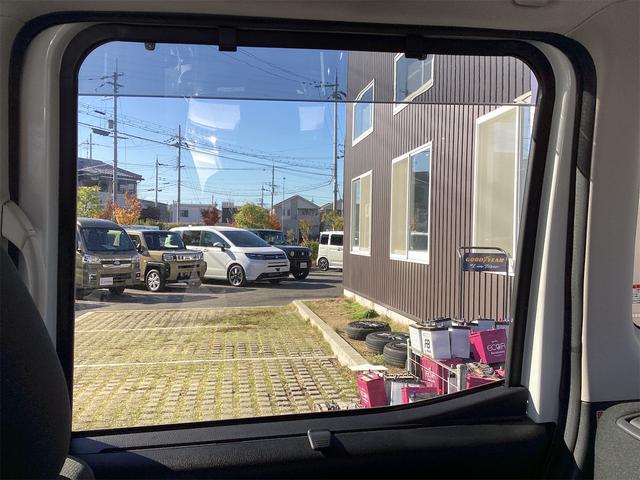 デイズルークス ハイウェイスター　ターボ　全周囲カメラ　両側電動スライドドア　衝突被害軽減システム　ＨＩＤ　スマートキー　アイドリングストップ　電動格納ミラー　ベンチシート　ＣＶＴ　盗難防止システム　ＡＢＳ　ＥＳＣ（29枚目）