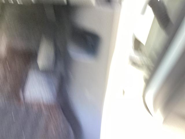 デイズルークス ハイウェイスター　ターボ　全周囲カメラ　両側電動スライドドア　衝突被害軽減システム　ＨＩＤ　スマートキー　アイドリングストップ　電動格納ミラー　ベンチシート　ＣＶＴ　盗難防止システム　ＡＢＳ　ＥＳＣ（32枚目）