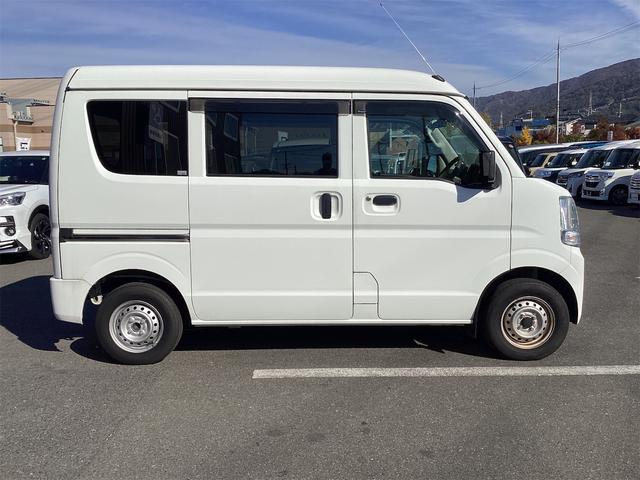 エブリイ ＰＡリミテッド　ＡＴ　衝突被害軽減システム　クリアランスソナー　レーンアシスト　両側スライドドア　キーレスエントリー　オートライト　ＡＢＳ　ＥＳＣ　エアコン　パワーステアリング　運転席エアバッグ（7枚目）