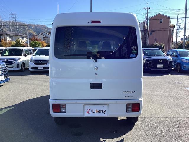 エブリイ ＰＡリミテッド　ＡＴ　衝突被害軽減システム　クリアランスソナー　レーンアシスト　両側スライドドア　キーレスエントリー　オートライト　ＡＢＳ　ＥＳＣ　エアコン　パワーステアリング　運転席エアバッグ（9枚目）