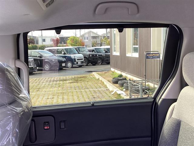 フリード エアー　ＥＸ　バックカメラ　クリアランスソナー　オートクルーズコントロール　レーンアシスト　衝突被害軽減システム　両側電動スライドドア　ＬＥＤヘッドランプ　スマートキー　電動格納ミラー　シートヒーター　３列シート（24枚目）